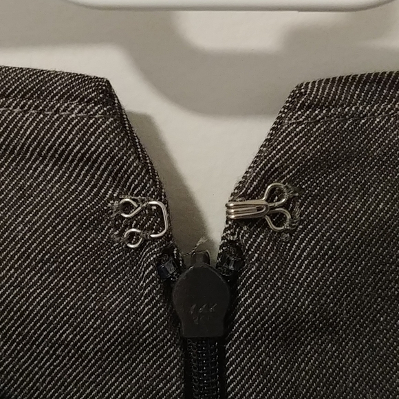 Banana Republic Brown Pencil Skirt - Picture 5 of 10